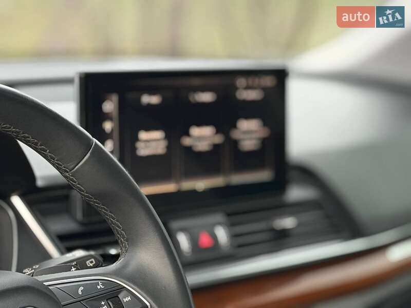 Внедорожник / Кроссовер Audi Q5 2021 в Кривом Роге