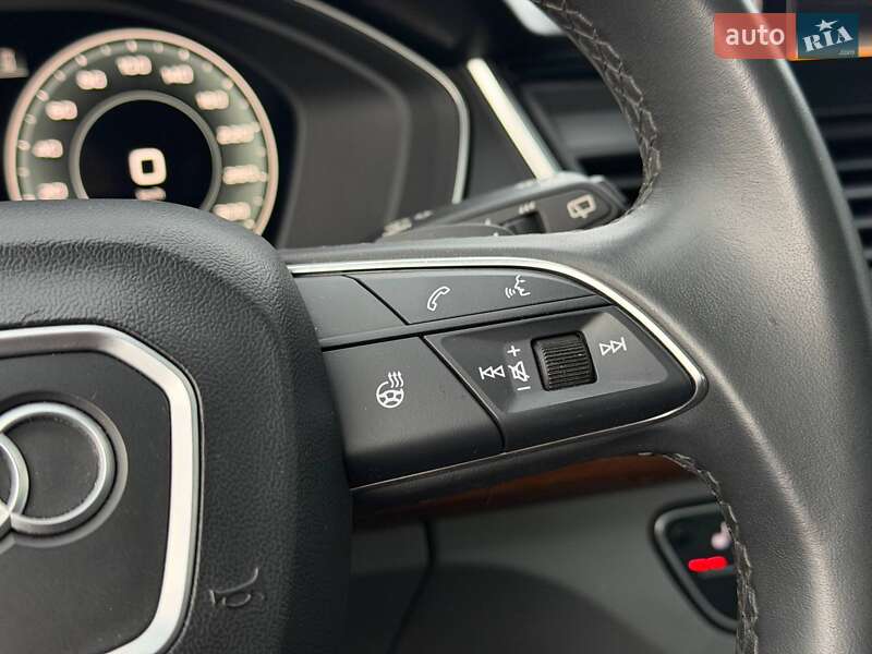 Внедорожник / Кроссовер Audi Q5 2021 в Кривом Роге