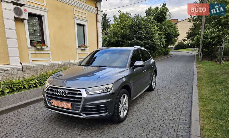 Внедорожник / Кроссовер Audi Q5 2017 в Луцке