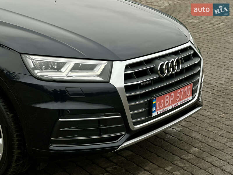 Внедорожник / Кроссовер Audi Q5 2020 в Ровно