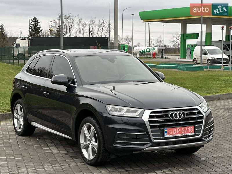 Внедорожник / Кроссовер Audi Q5 2020 в Ровно