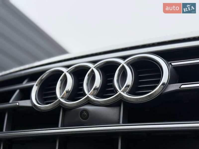 Внедорожник / Кроссовер Audi Q5 2018 в Ровно