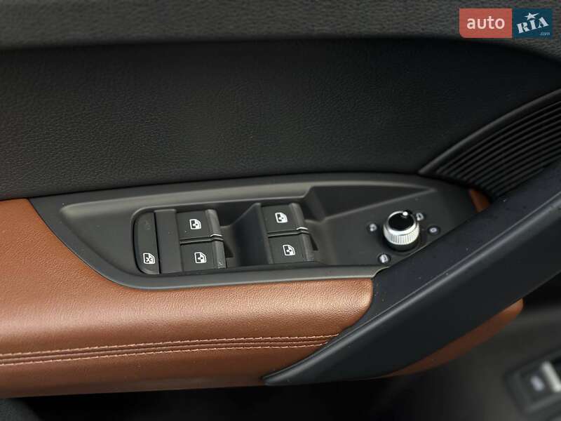 Внедорожник / Кроссовер Audi Q5 2018 в Ровно