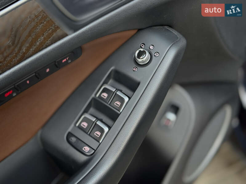 Внедорожник / Кроссовер Audi Q5 2016 в Киеве