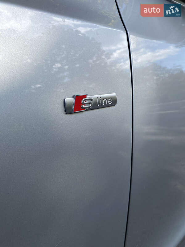 Внедорожник / Кроссовер Audi Q5 2010 в Каменец-Подольском