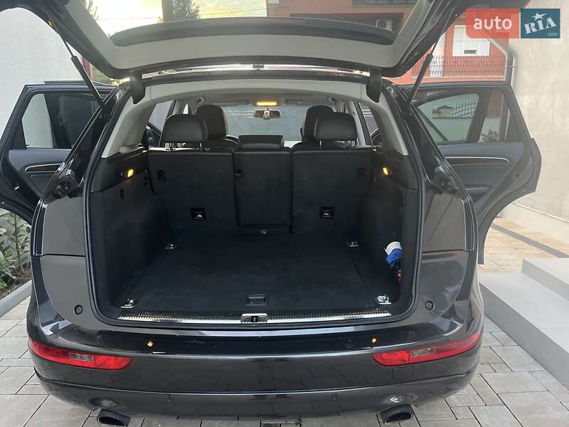 Позашляховик / Кросовер Audi Q5 2015 в Виноградові