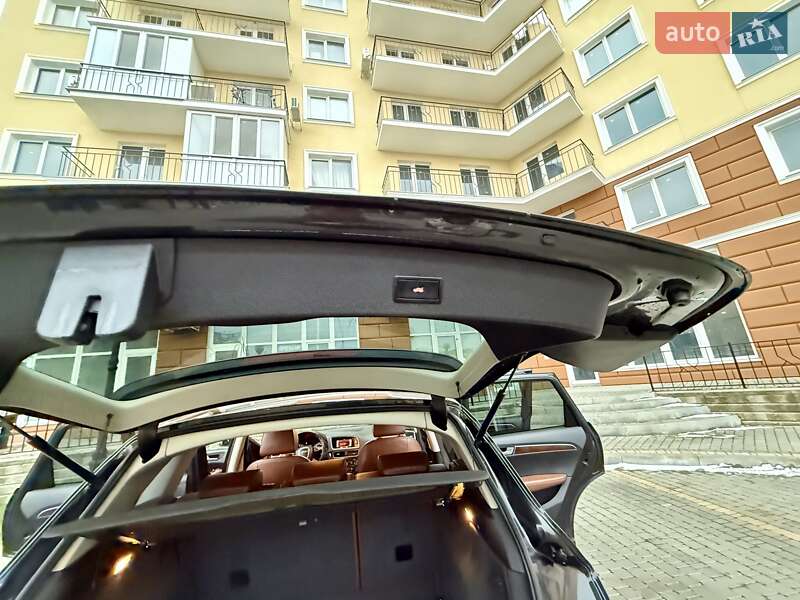 Внедорожник / Кроссовер Audi Q5 2009 в Одессе
