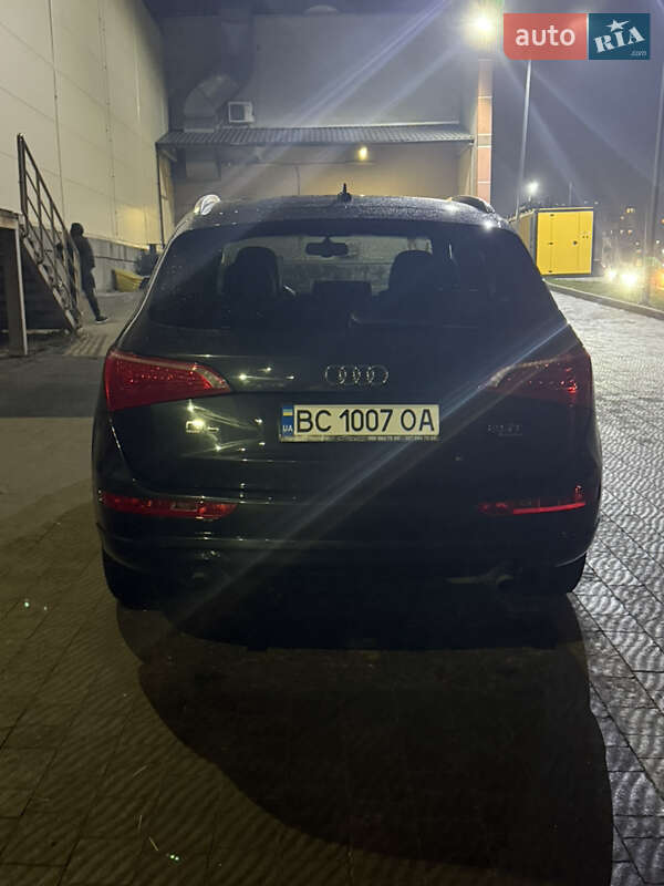 Внедорожник / Кроссовер Audi Q5 2011 в Львове