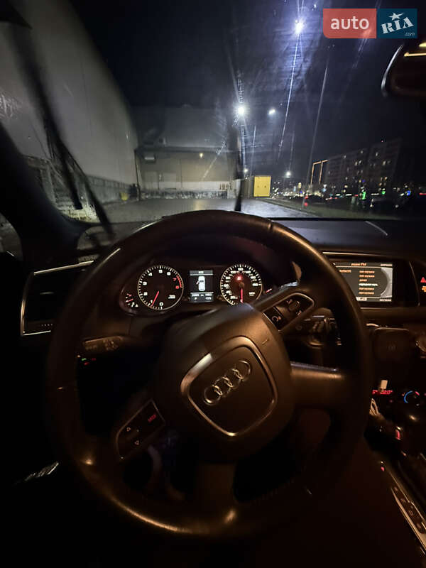 Внедорожник / Кроссовер Audi Q5 2011 в Львове