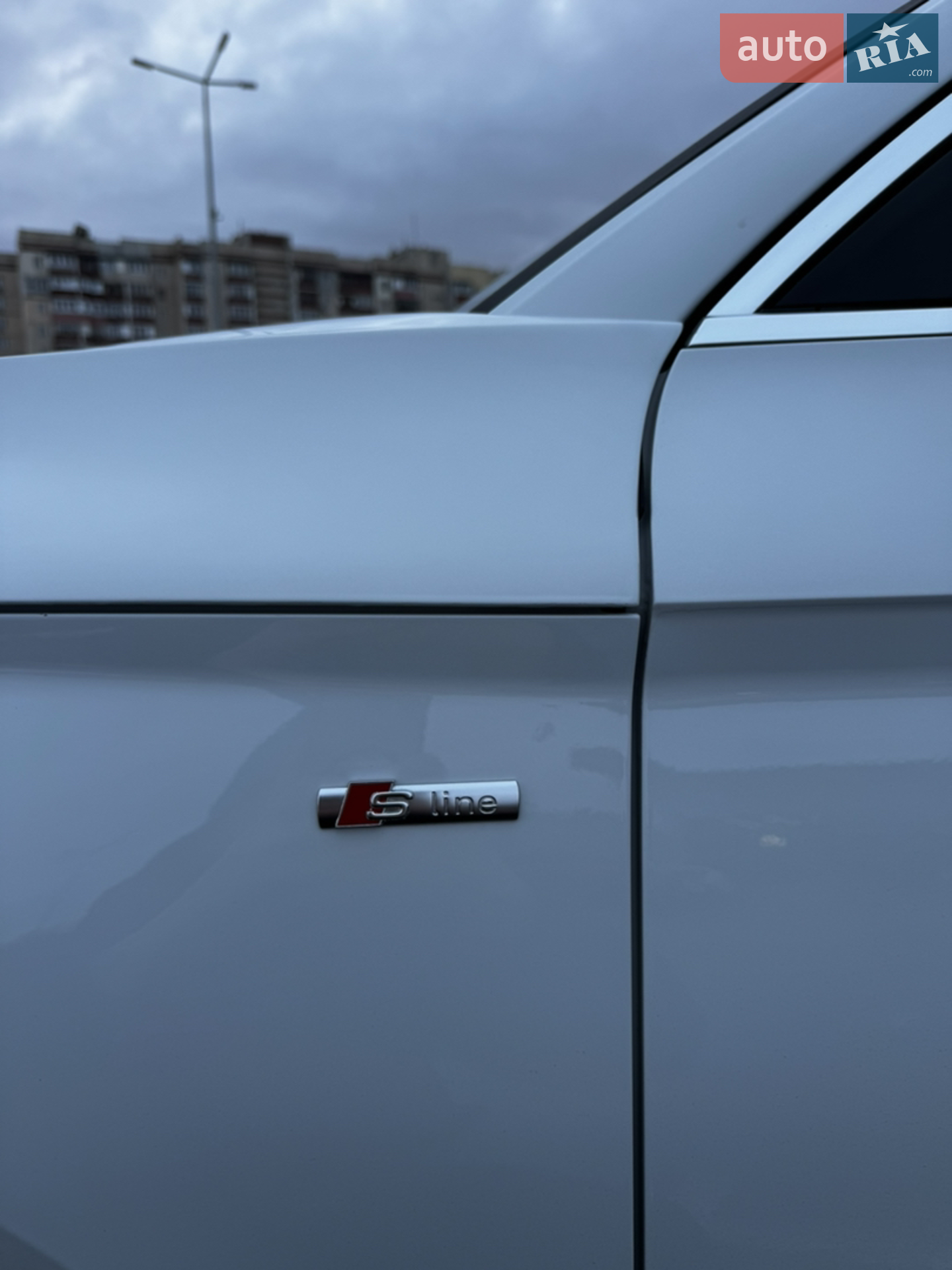 Audi Q5 2021 VIN WA1EAAFY7N2049045 фото оголошення 27 з 81