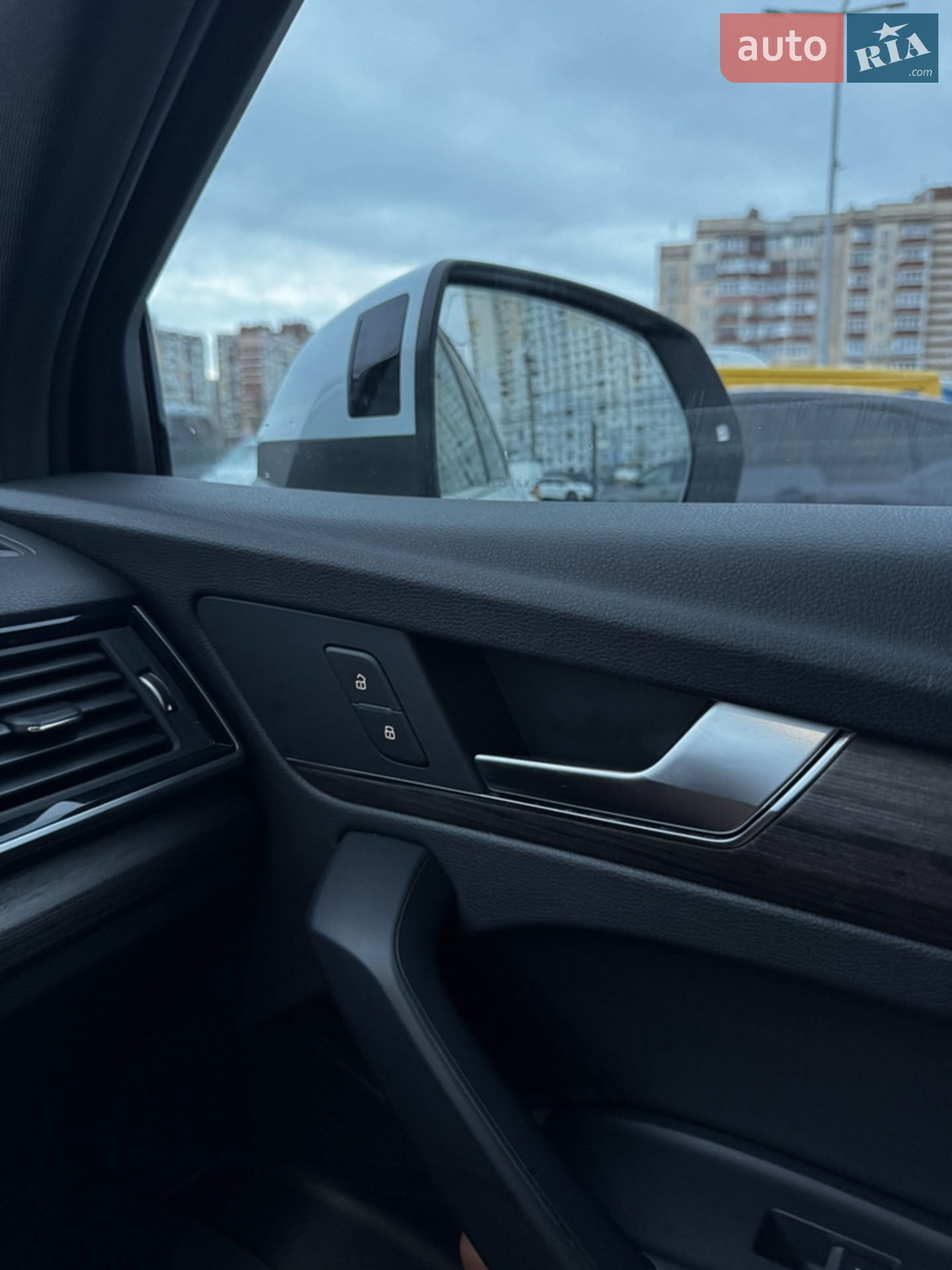 Audi Q5 2021 VIN WA1EAAFY7N2049045 фото оголошення 59 з 81