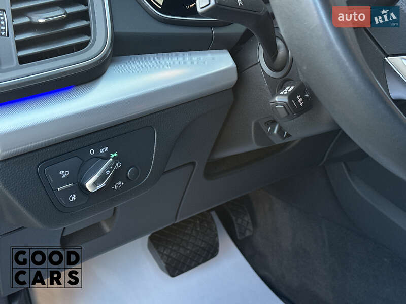 Позашляховик / Кросовер Audi Q5 2020 в Одесі