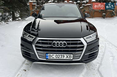 Позашляховик / Кросовер Audi Q5 2017 в Львові