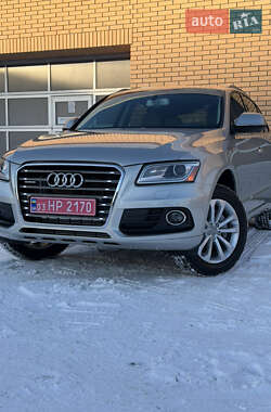 Позашляховик / Кросовер Audi Q5 2015 в Луцьку
