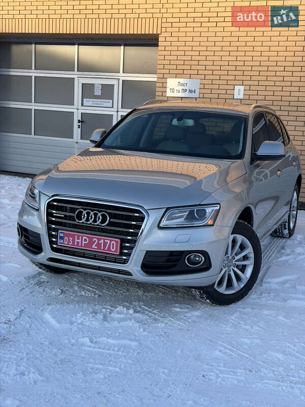 Внедорожник / Кроссовер Audi Q5 2015 в Луцке