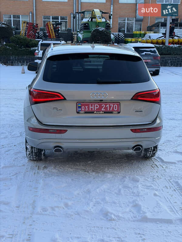 Внедорожник / Кроссовер Audi Q5 2015 в Луцке