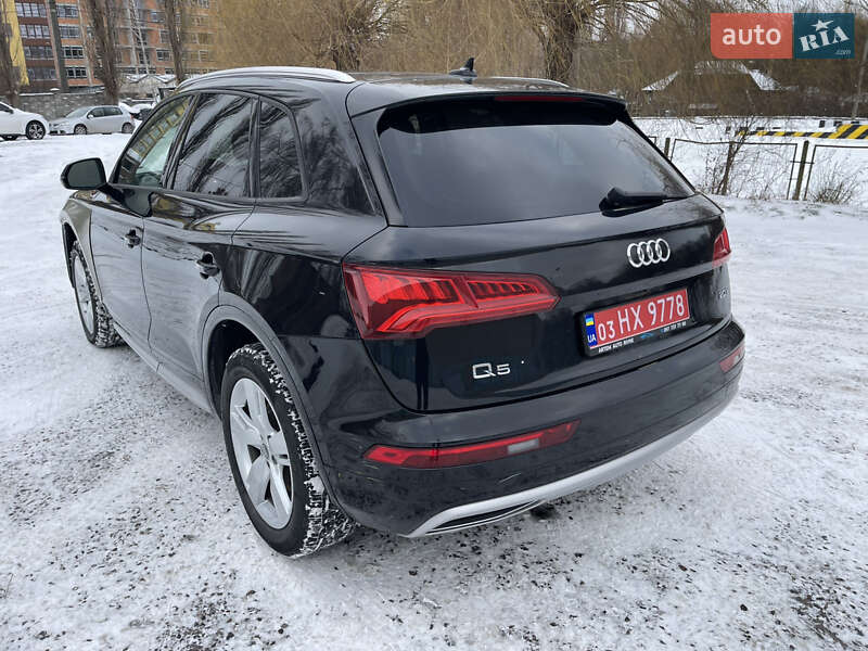 Внедорожник / Кроссовер Audi Q5 2017 в Ровно фото 13 Внедорожник / Кроссовер Audi Q5 2017 в Ровно
