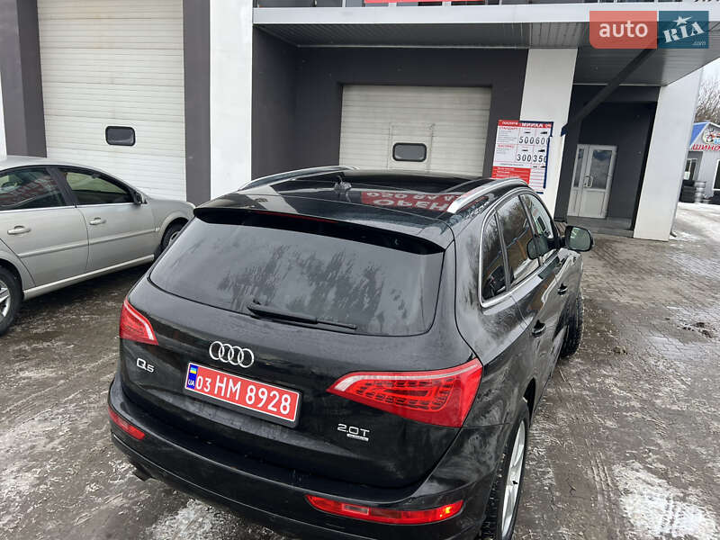 Внедорожник / Кроссовер Audi Q5 2011 в Владимире
