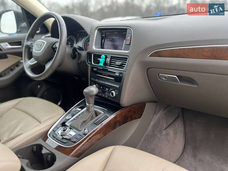 Внедорожник / Кроссовер Audi Q5 2014 в Стрые