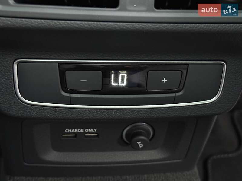 Внедорожник / Кроссовер Audi Q5 2024 в Коломые фото 42 Внедорожник / Кроссовер Audi Q5 2024 в Коломые