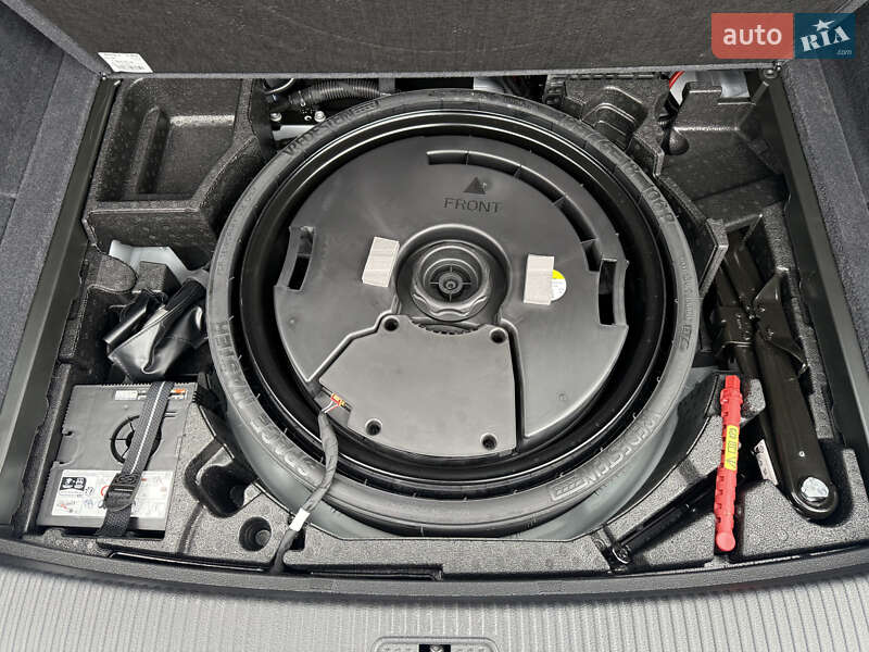 Внедорожник / Кроссовер Audi Q5 2024 в Коломые