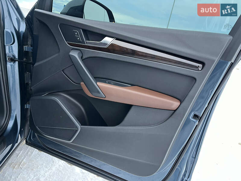 Внедорожник / Кроссовер Audi Q5 2018 в Львове