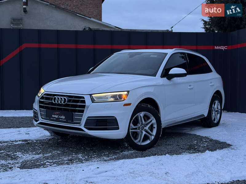 Внедорожник / Кроссовер Audi Q5 2017 в Луцке