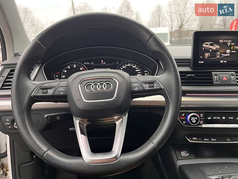 Внедорожник / Кроссовер Audi Q5 2017 в Житомире