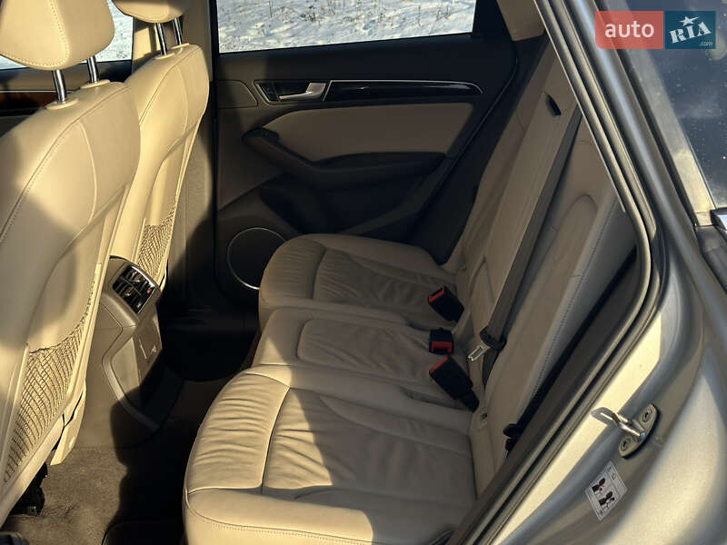 Позашляховик / Кросовер Audi Q5 2015 в Львові фото 43 Позашляховик / Кросовер Audi Q5 2015 в Львові