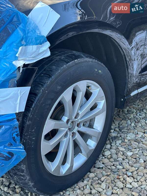 Позашляховик / Кросовер Audi Q5 2015 в Стрию