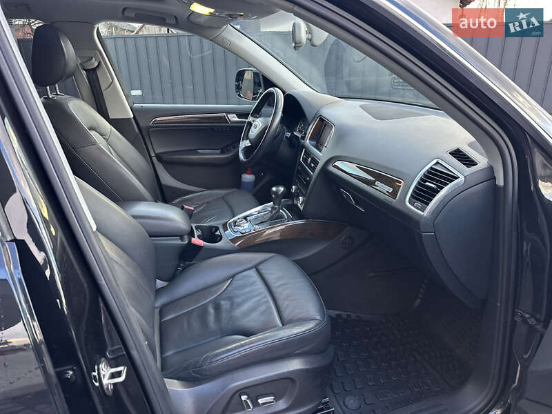 Позашляховик / Кросовер Audi Q5 2012 в Виноградові