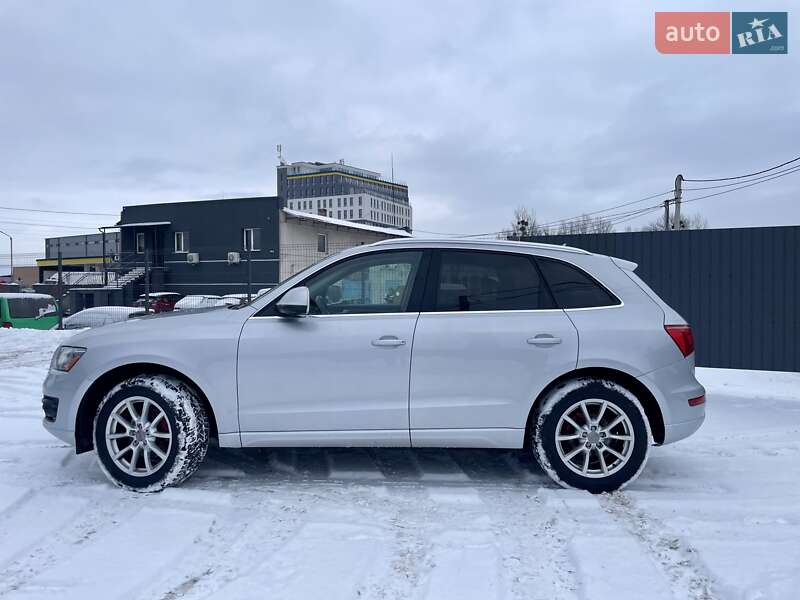 Позашляховик / Кросовер Audi Q5 2011 в Львові