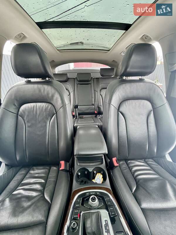 Позашляховик / Кросовер Audi Q5 2011 в Львові