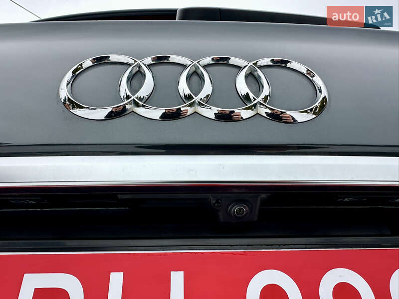 Внедорожник / Кроссовер Audi Q5 2021 в Киеве