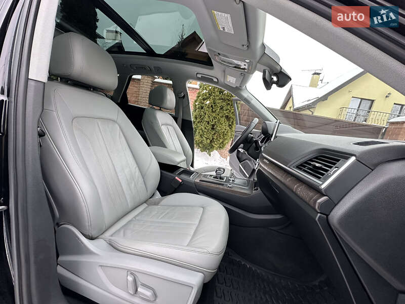 Внедорожник / Кроссовер Audi Q5 2018 в Киеве