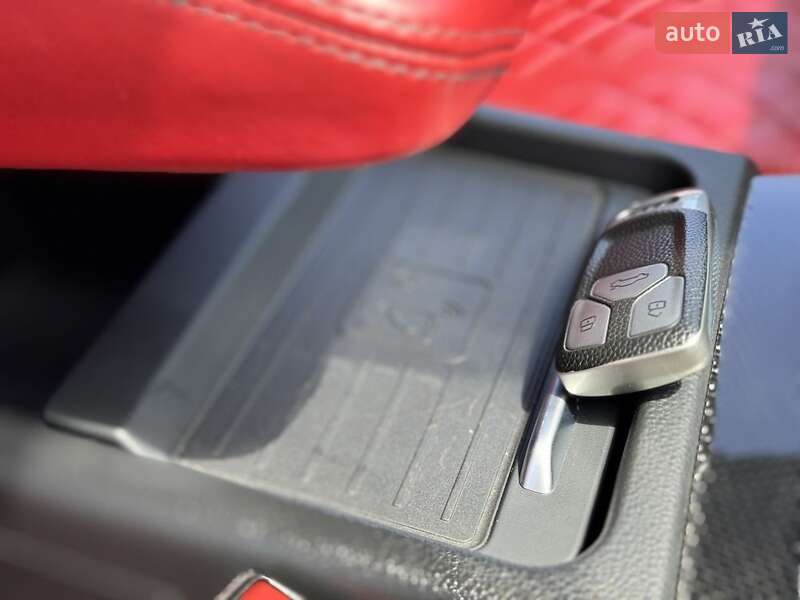 Внедорожник / Кроссовер Audi Q5 2020 в Одессе