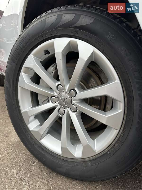 Внедорожник / Кроссовер Audi Q5 2013 в Сумах