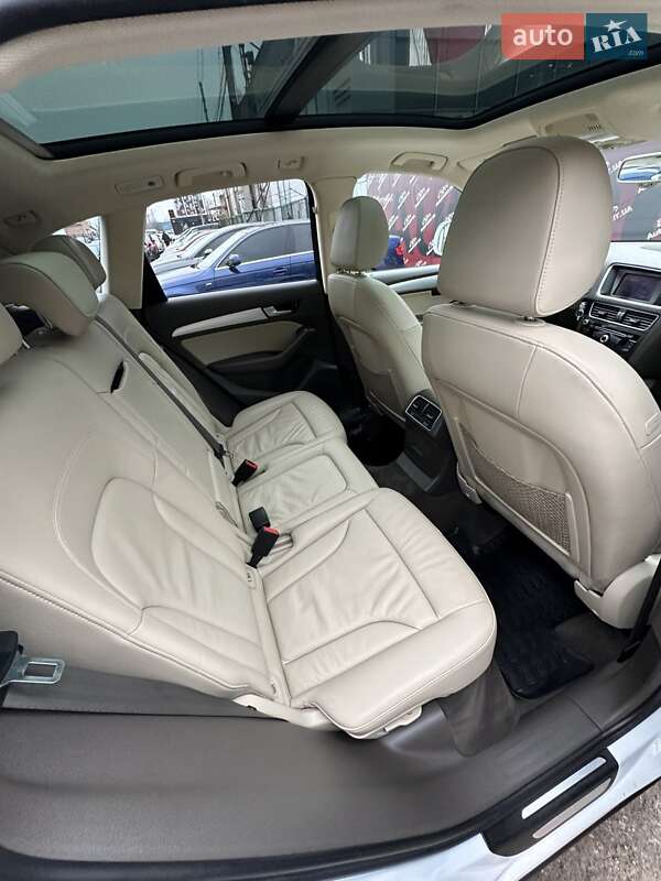 Внедорожник / Кроссовер Audi Q5 2013 в Сумах