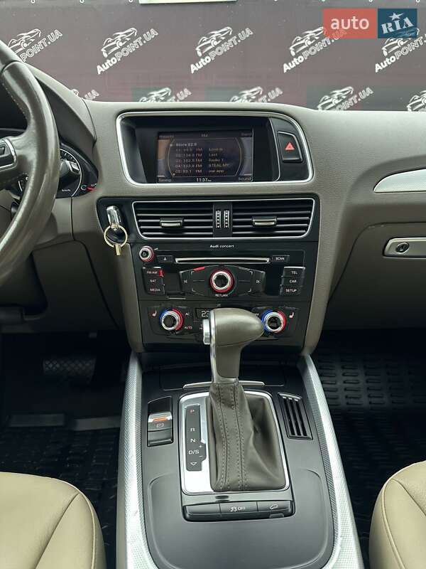 Внедорожник / Кроссовер Audi Q5 2013 в Сумах