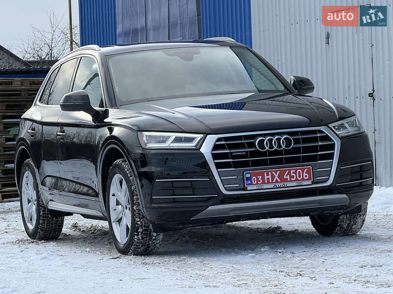Внедорожник / Кроссовер Audi Q5 2019 в Житомире