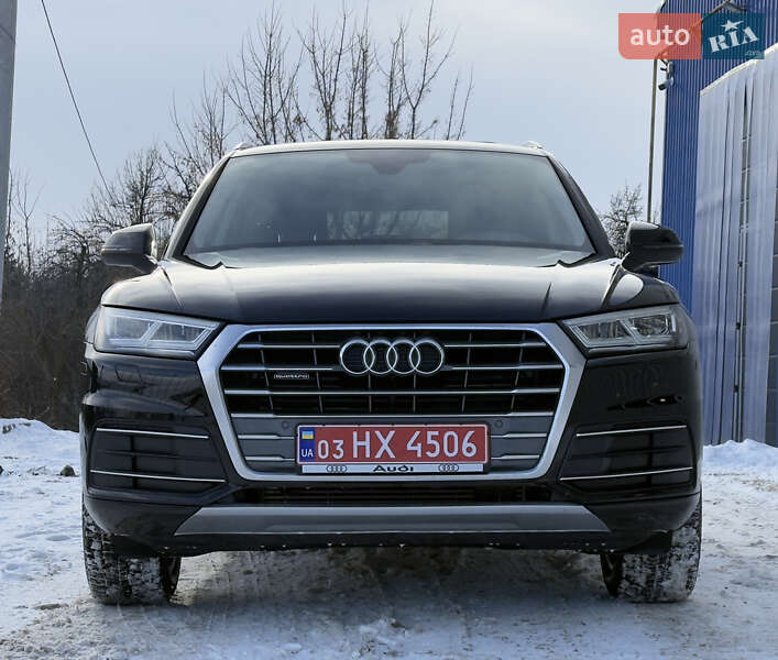 Внедорожник / Кроссовер Audi Q5 2019 в Житомире