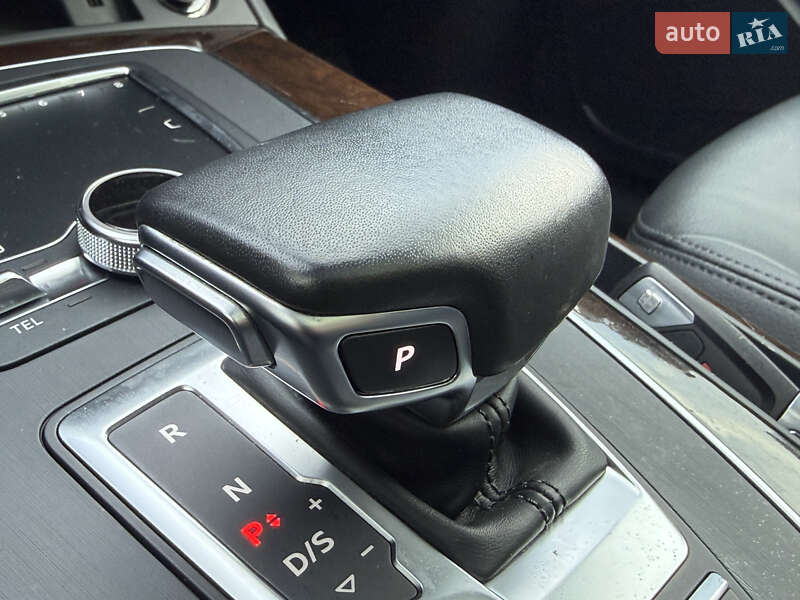 Внедорожник / Кроссовер Audi Q5 2019 в Житомире