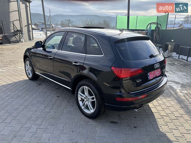 Позашляховик / Кросовер Audi Q5 2016 в Косові