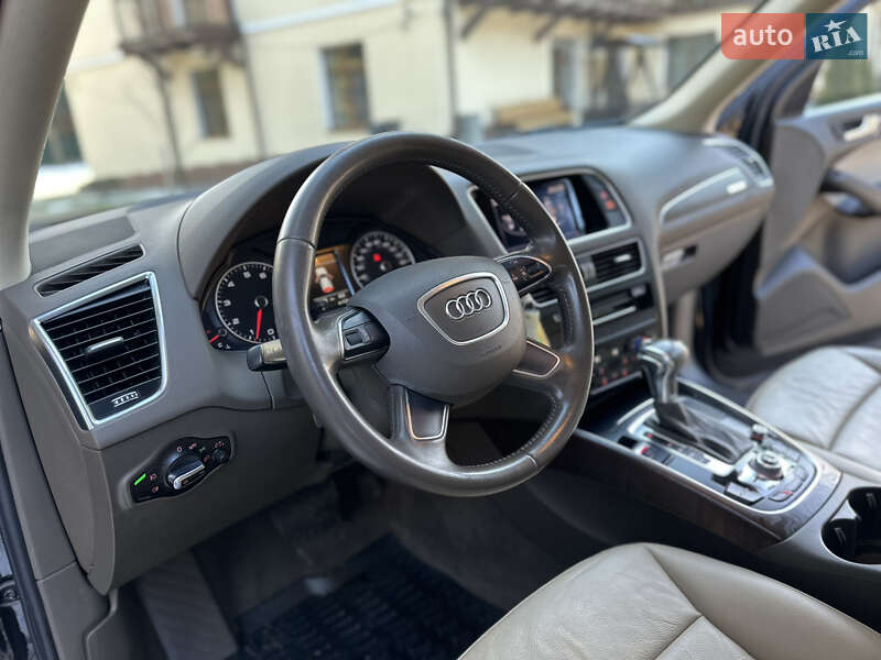 Позашляховик / Кросовер Audi Q5 2016 в Дрогобичі