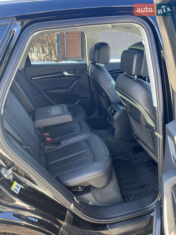 Внедорожник / Кроссовер Audi Q5 2018 в Львове