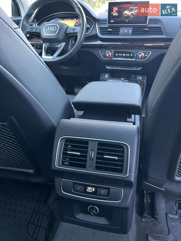 Внедорожник / Кроссовер Audi Q5 2018 в Львове