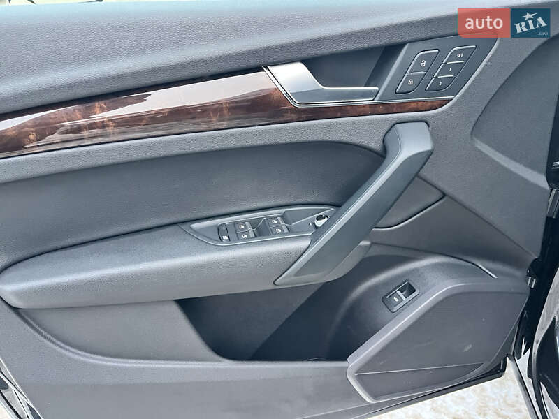 Внедорожник / Кроссовер Audi Q5 2017 в Василькове фото 44 Внедорожник / Кроссовер Audi Q5 2017 в Василькове