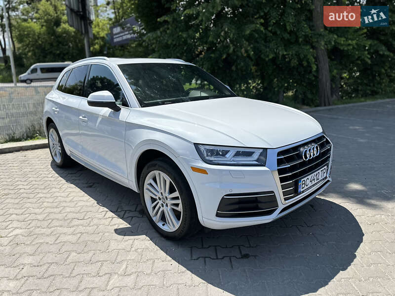 Внедорожник / Кроссовер Audi Q5 2019 в Львове
