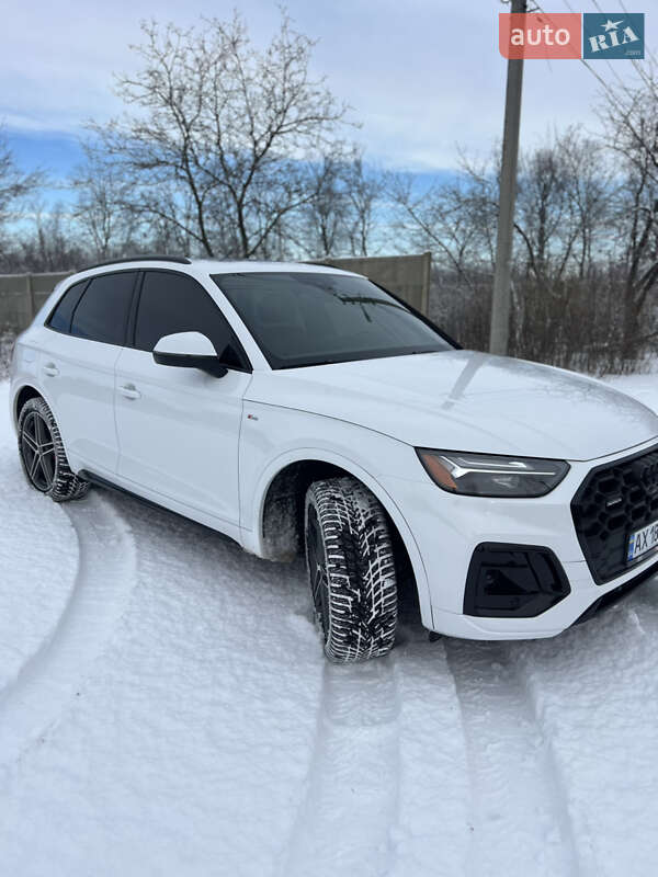 Внедорожник / Кроссовер Audi Q5 2023 в Харькове
