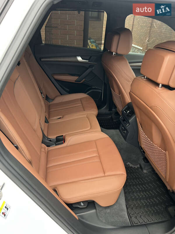 Внедорожник / Кроссовер Audi Q5 2023 в Харькове